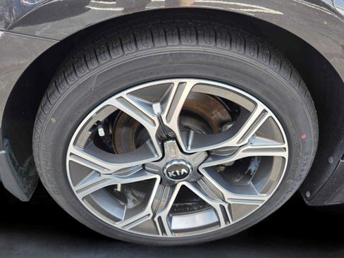 Used 2021 Kia Stinger GT-Line AWD/4WD image 15