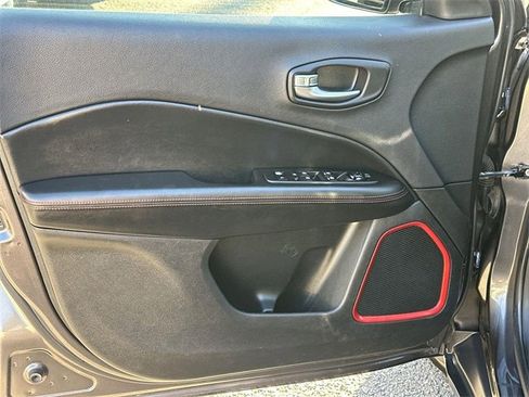 Used 2019 Jeep Compass Trailhawk w/ Leather Interior Group image 21