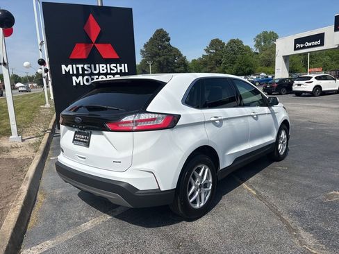 Used 2024 Ford Edge SEL AWD/4WD image 3