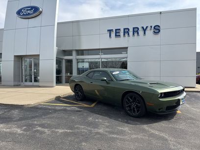 Used 2019 Dodge Challenger SXT w/ Driver Convenience Group