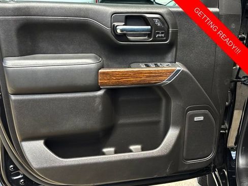Used 2021 Chevrolet Silverado 1500 High Country AWD/4WD image 17