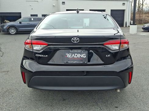 Used 2024 Toyota Corolla LE FWD image 6