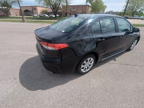 Certified 2025 Toyota Corolla LE image 4