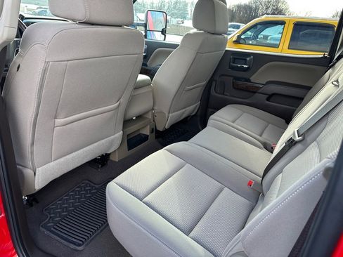 Used 2019 Chevrolet Silverado 2500 LT w/ LT Convenience Package image 22