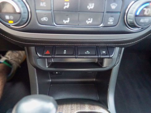 Used 2022 GMC Canyon Elevation w/ Trailering Package AWD/4WD image 24