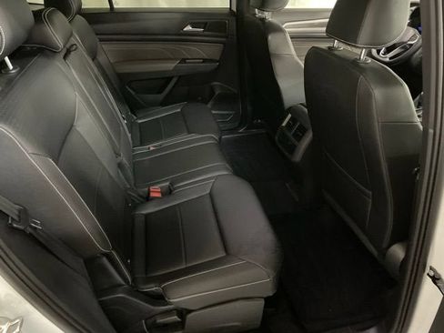 Certified 2022 Volkswagen Atlas Cross Sport SE AWD/4WD image 7