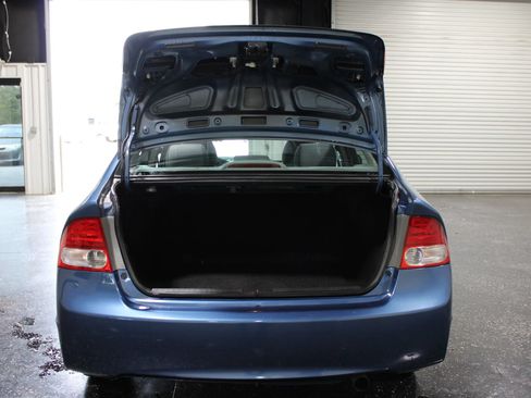 Used 2010 Honda Civic LX image 25