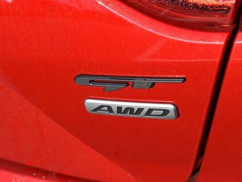 Used 2018 Kia Stinger GT2 AWD/4WD image 12