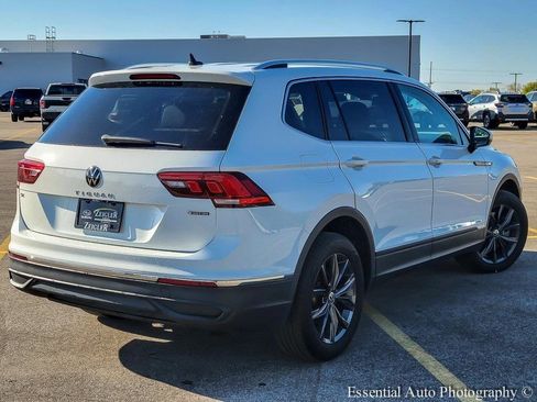 Used 2022 Volkswagen Tiguan SE image 7