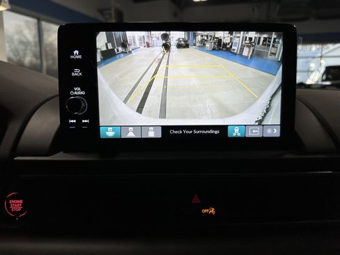 New 2025 Honda Pilot Touring image 29