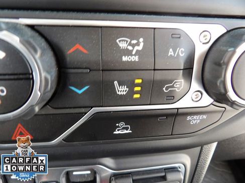 Used 2023 Jeep Gladiator Rubicon w/ Cold Weather Group image 23