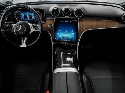 Used 2022 Mercedes-Benz C 300 4MATIC Sedan image 32