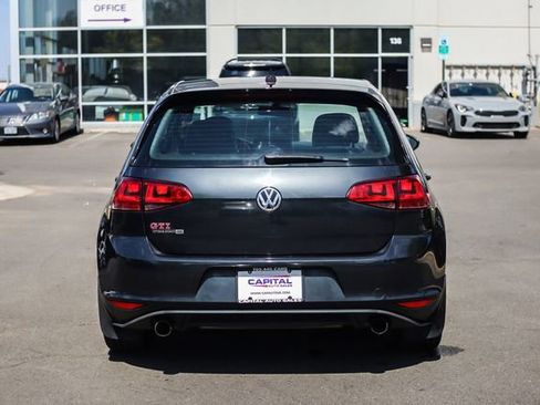 Used 2016 Volkswagen GTI SE image 11