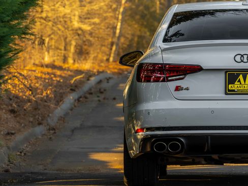 Used 2019 Audi S4 Premium Plus w/ Premium Plus Package image 39