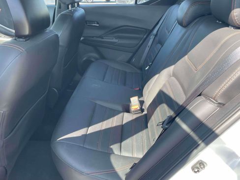 Used 2020 Nissan Kicks SR w/ SR Premium Package FWD image 6