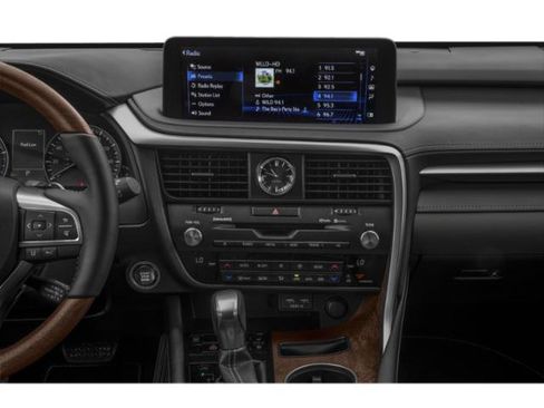 Used 2022 Lexus RX 350L Premium w/ Premium Package AWD/4WD image 10