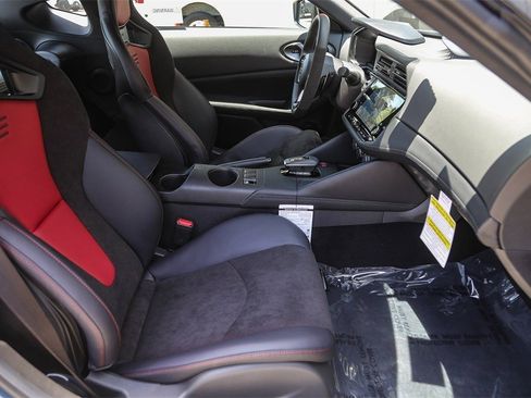 New 2024 Nissan Z NISMO w/ Floor Mat Package image 14