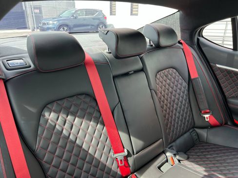 Used 2023 Genesis G70 3.3T w/ Sport Prestige Package AWD/4WD image 71