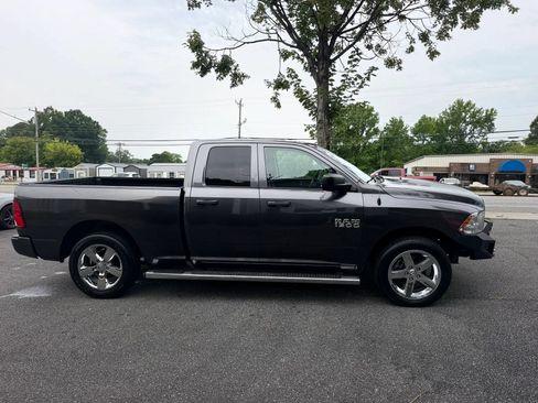 Used 2016 RAM 1500 Express RWD image 7