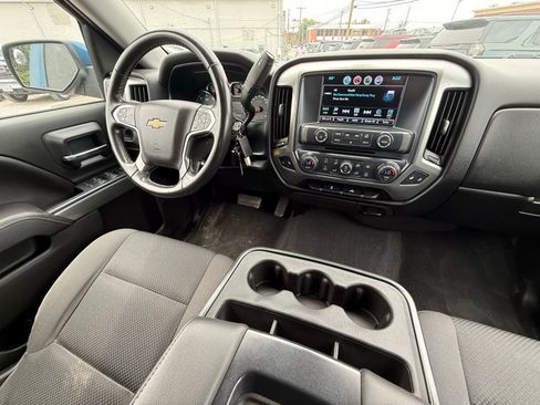Used 2018 Chevrolet Silverado 1500 LT w/ All Star Edition AWD/4WD image 18