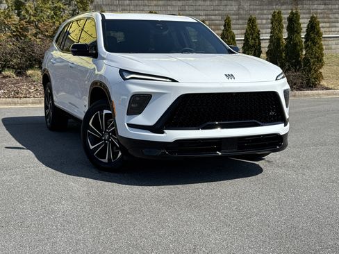 New 2026 Buick Enclave Sport Touring w/ Power Package image 2