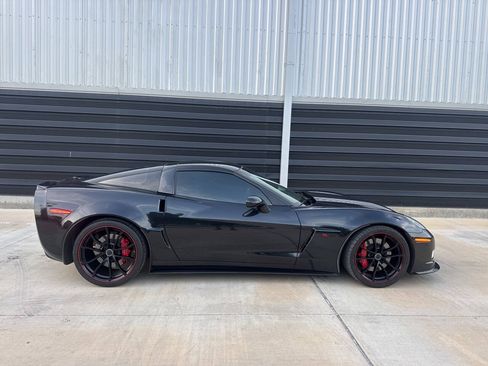 Used 2012 Chevrolet Corvette Z06 w/ 3LZ Preferred Equipment Group RWD image 22