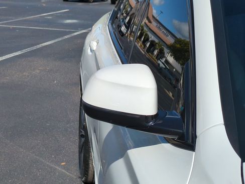 Used 2022 BMW X4 xDrive30i w/ M Sport Package 2 image 12