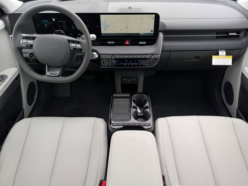 New 2026 Hyundai Ioniq 5 Limited image 10