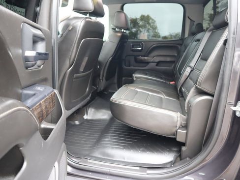 Used 2015 GMC Sierra 2500 Denali w/ Duramax Plus Package image 16