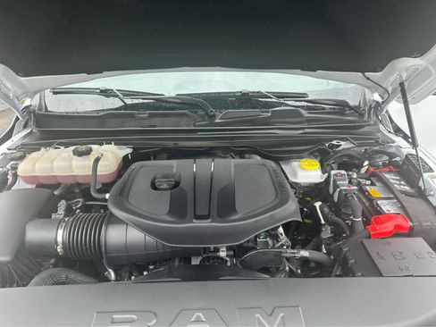 Used 2025 RAM 1500 Laramie image 30