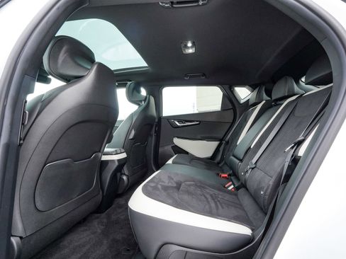 Used 2024 Kia EV6 GT-Line image 33