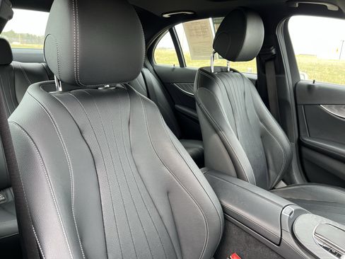 Certified 2021 Mercedes-Benz E 350 4MATIC Sedan image 35