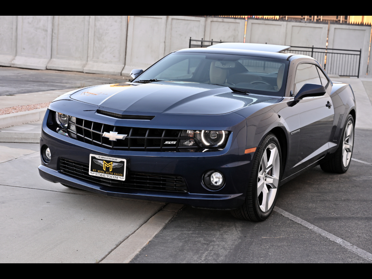 Used 2012 Chevrolet Camaro SS RWD image 1