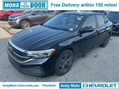 Used 2024 Volkswagen Jetta SE w/ Panoramic Sunroof Package FWD image 1