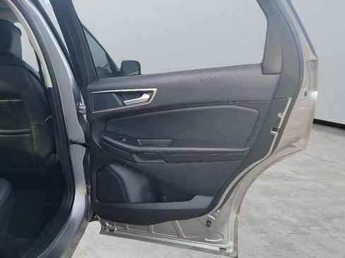 Used 2024 Ford Edge SEL AWD/4WD image 28