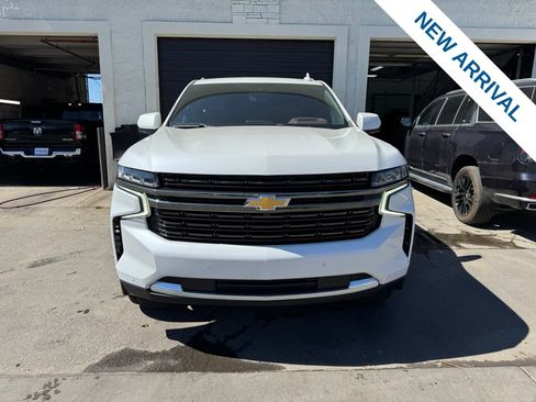 Used 2023 Chevrolet Tahoe High Country image 2