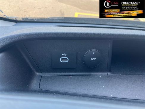 Used 2022 Ford Transit 350 XLT image 28