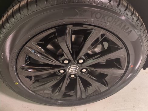 Used 2024 Buick Envista Sport Touring w/ Convenience I Package image 20