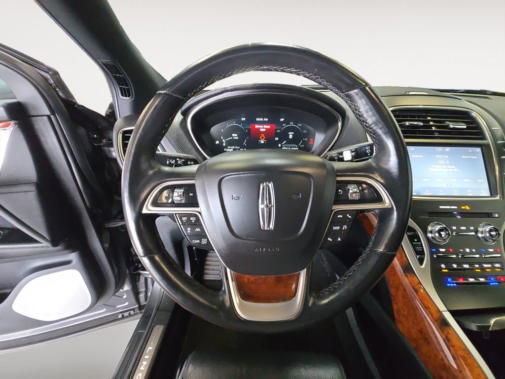 Used 2020 Lincoln Nautilus Reserve w/ Equipment Group 202A AWD/4WD image 13