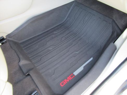 Used 2019 GMC Acadia Denali w/ Technology Package image 12