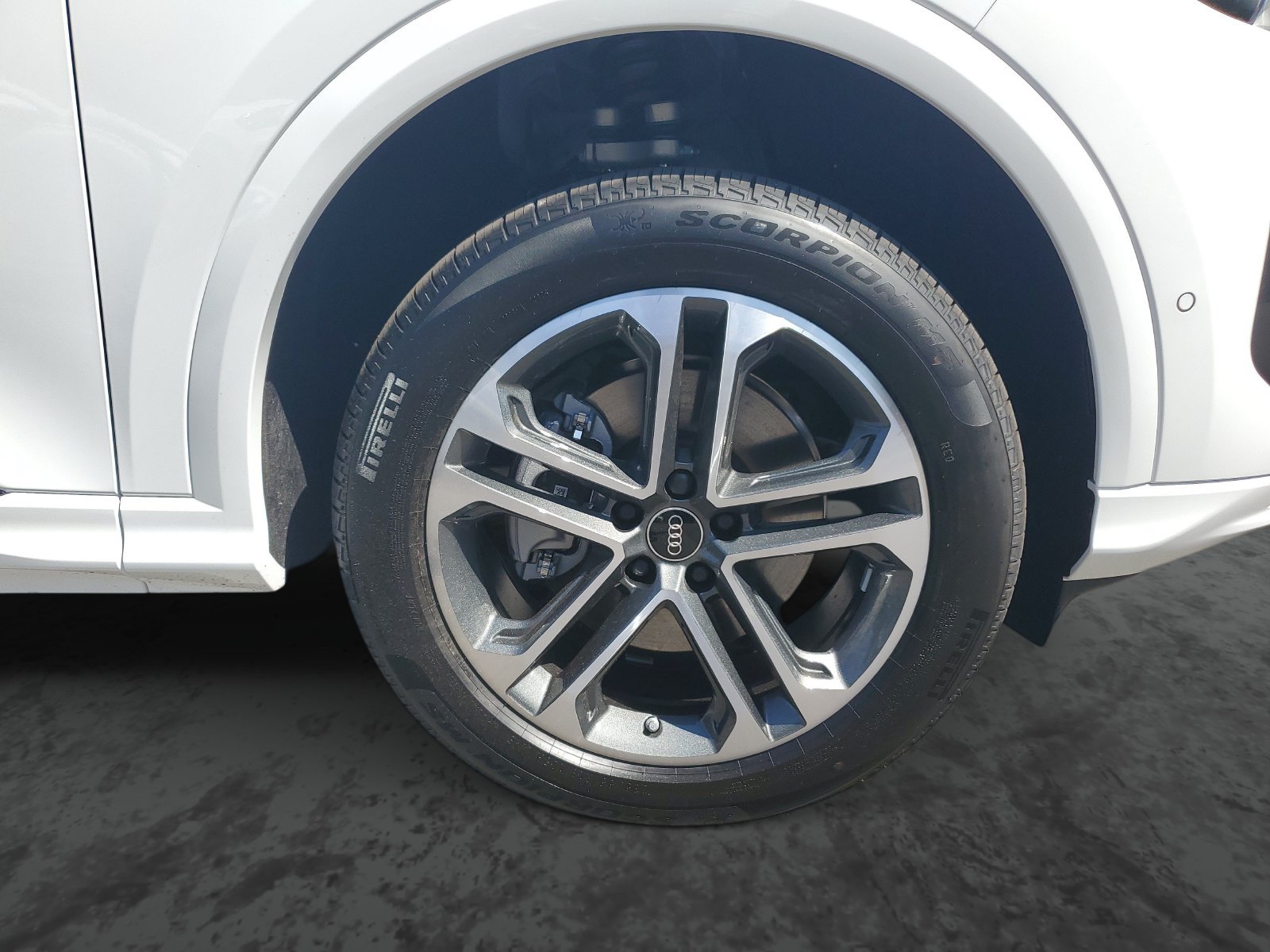 New 2026 Audi Q5 Premium AWD/4WD image 6