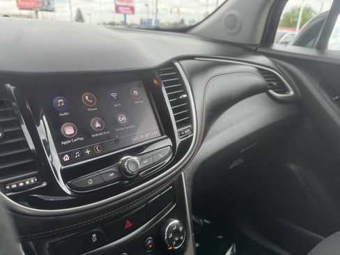Used 2021 Chevrolet Trax LS w/ Tint and Cruise Package FWD image 29