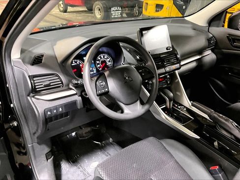Used 2024 Mitsubishi Eclipse Cross LE image 18