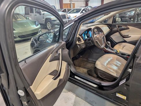 Used 2015 Buick Verano Leather w/ Experience Buick Package image 14