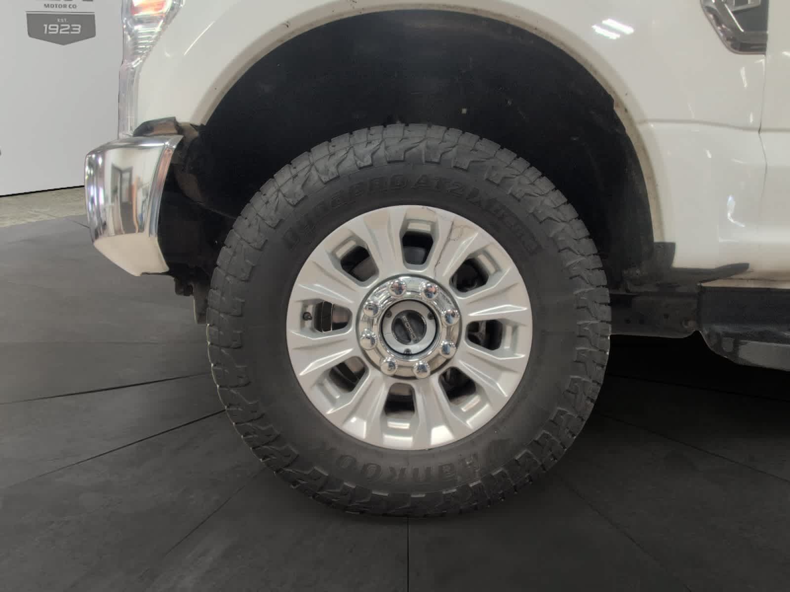 Used 2021 Ford F250 XLT w/ XLT Value Package AWD/4WD image 14