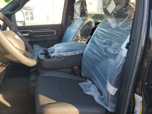 Used 2025 RAM 2500 Big Horn image 25