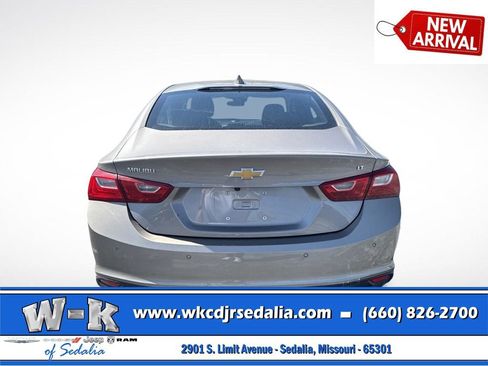 Used 2024 Chevrolet Malibu LT FWD image 7