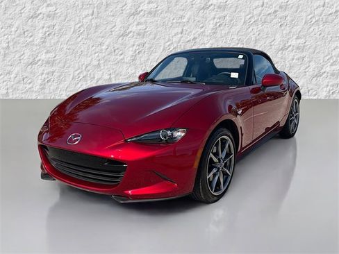 Used 2021 MAZDA MX-5 Miata Grand Touring image 7