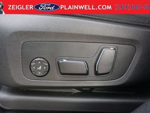 Used 2025 BMW X4 xDrive30i AWD/4WD image 20