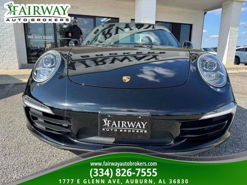 Used 2016 Porsche 911 Targa 4 AWD/4WD image 3